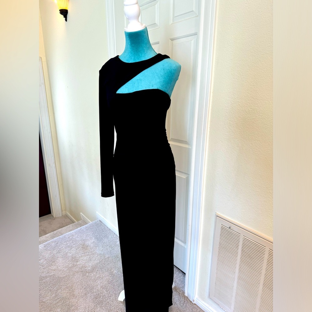 Gorgeous black maxi asymmetrical dress with one sleeve